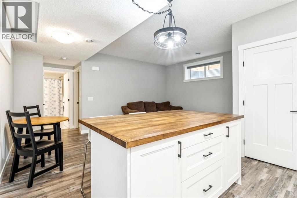 832 Chinook Gate Parade Sw, Airdrie, Alberta  T0M 0E0 - Photo 33 - A2259019
