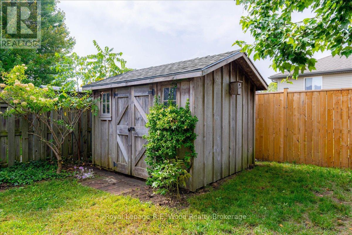 65 Barker Street, Tillsonburg, Ontario  N4G 5N7 - Photo 27 - X12427682