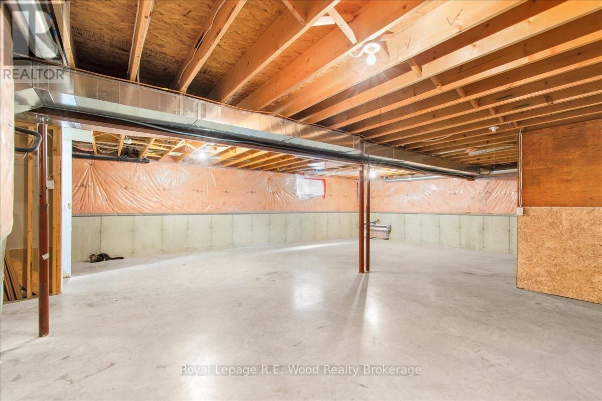 65 Barker Street, Tillsonburg, Ontario  N4G 5N7 - Photo 31 - X12427682