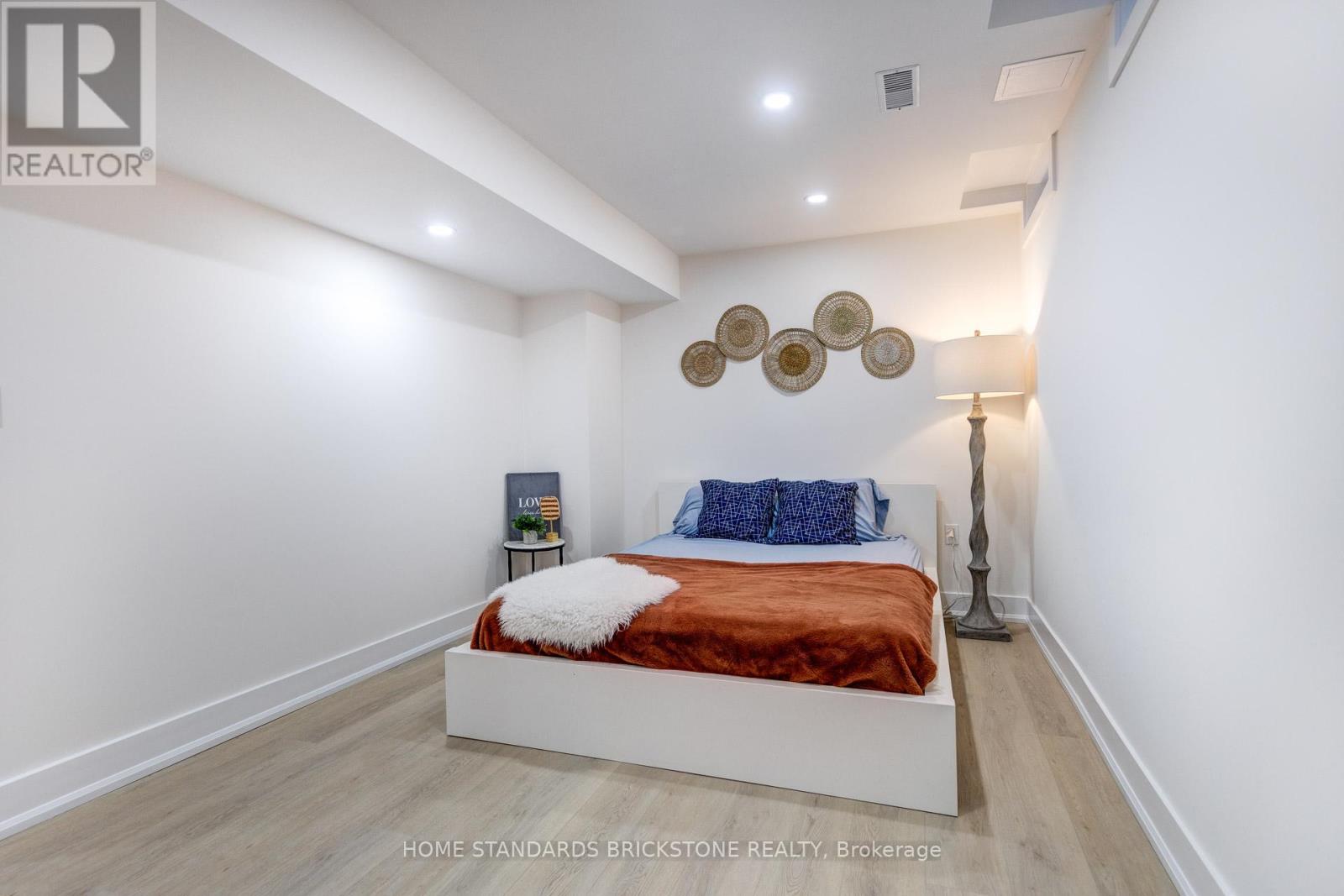 53 Ostick Street, Aurora, Ontario  L4G 7K4 - Photo 43 - N12423611