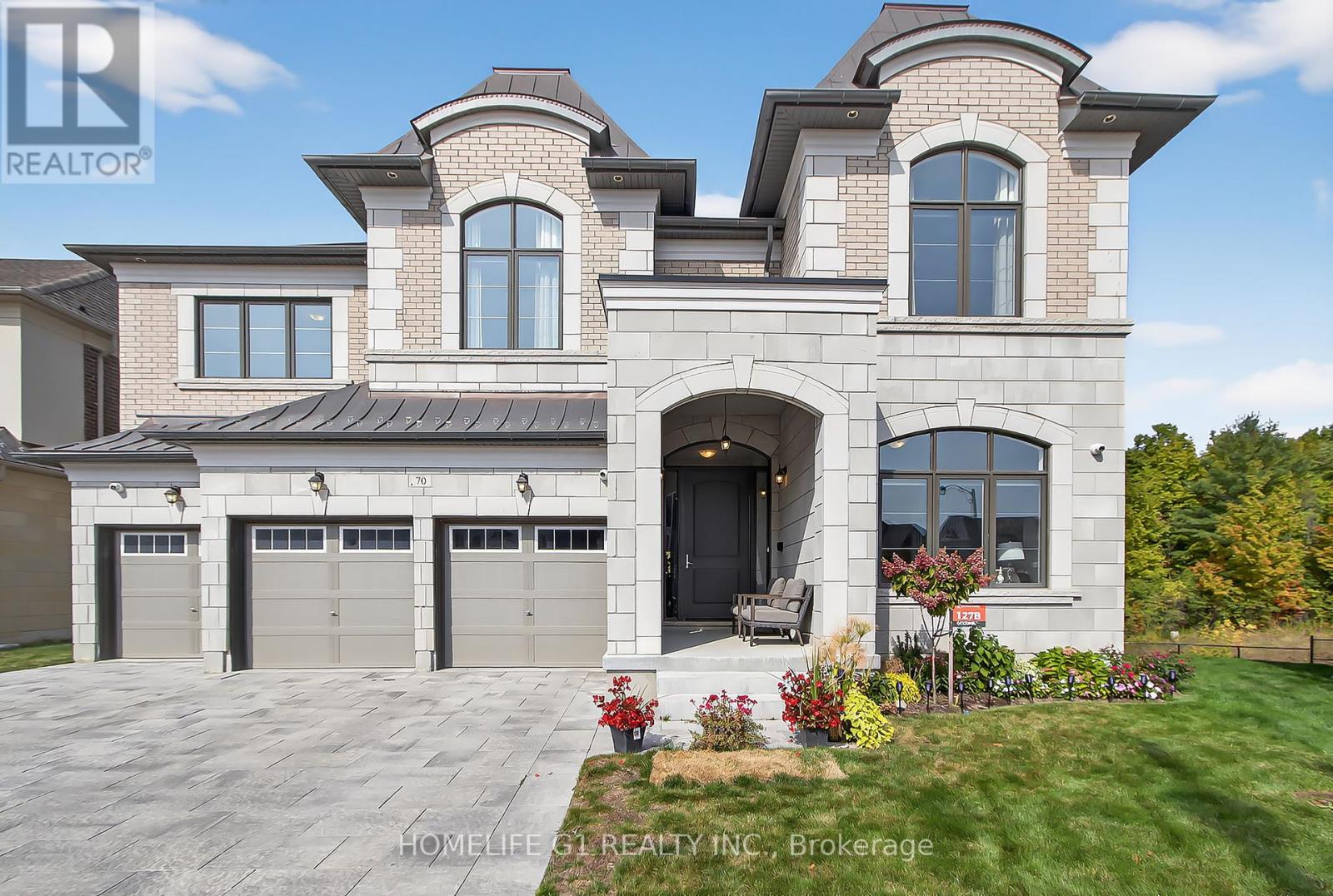 70 APPLEYARD AVENUE, Vaughan, Ontario