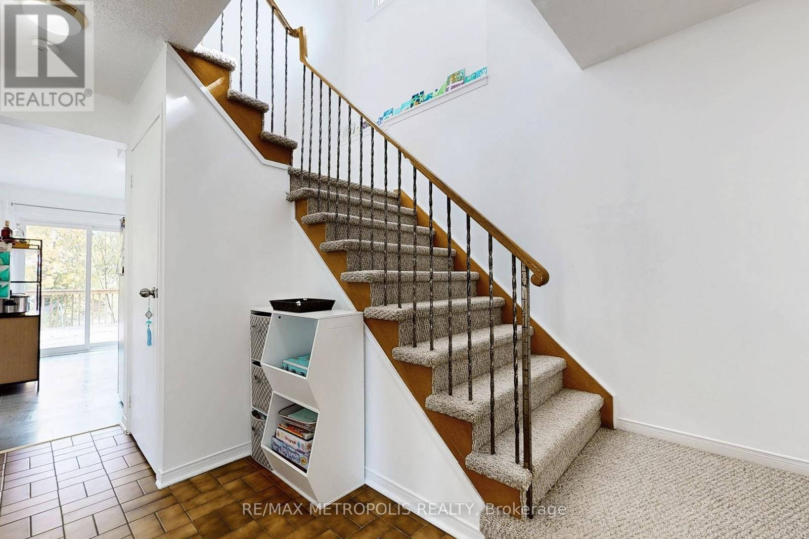 55 Garden Drive, Barrie, Ontario  L4N 5T8 - Photo 22 - S12427658
