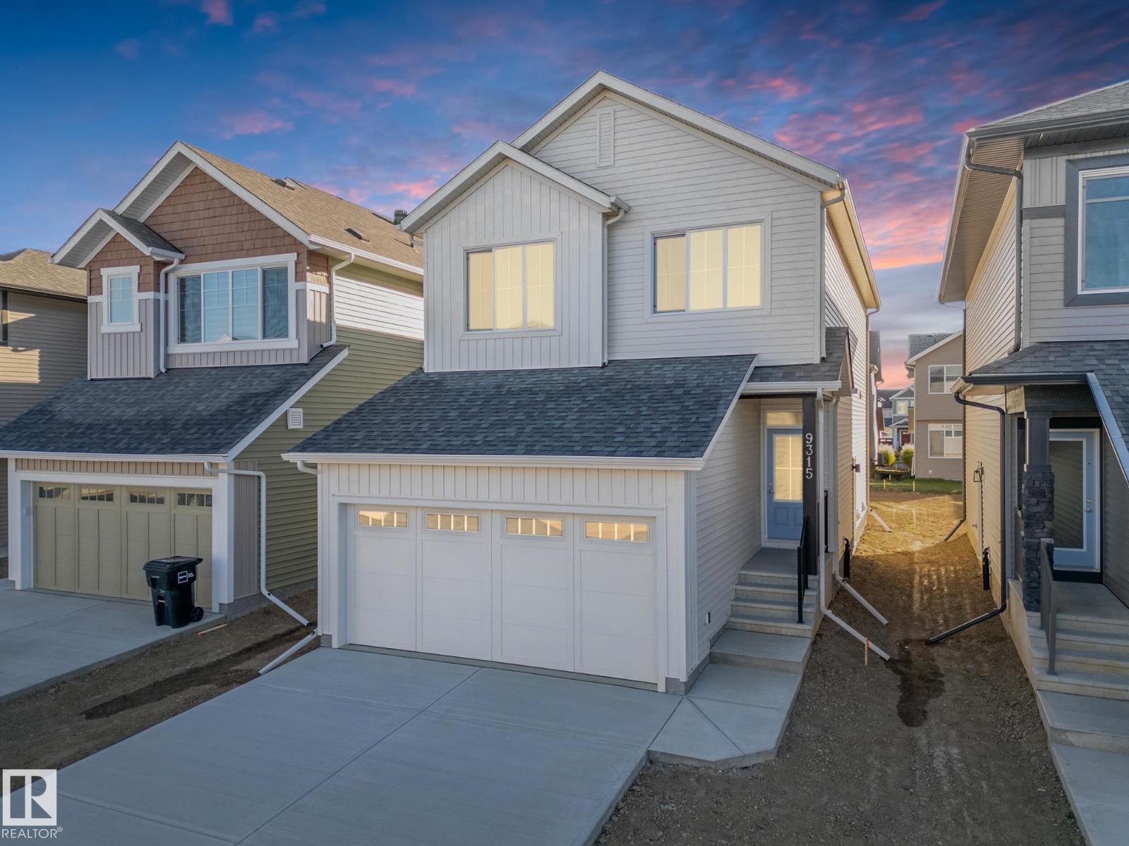 9315 227 St Nw, Edmonton, Alberta  T5T 7V7 - Photo 1 - E4459560