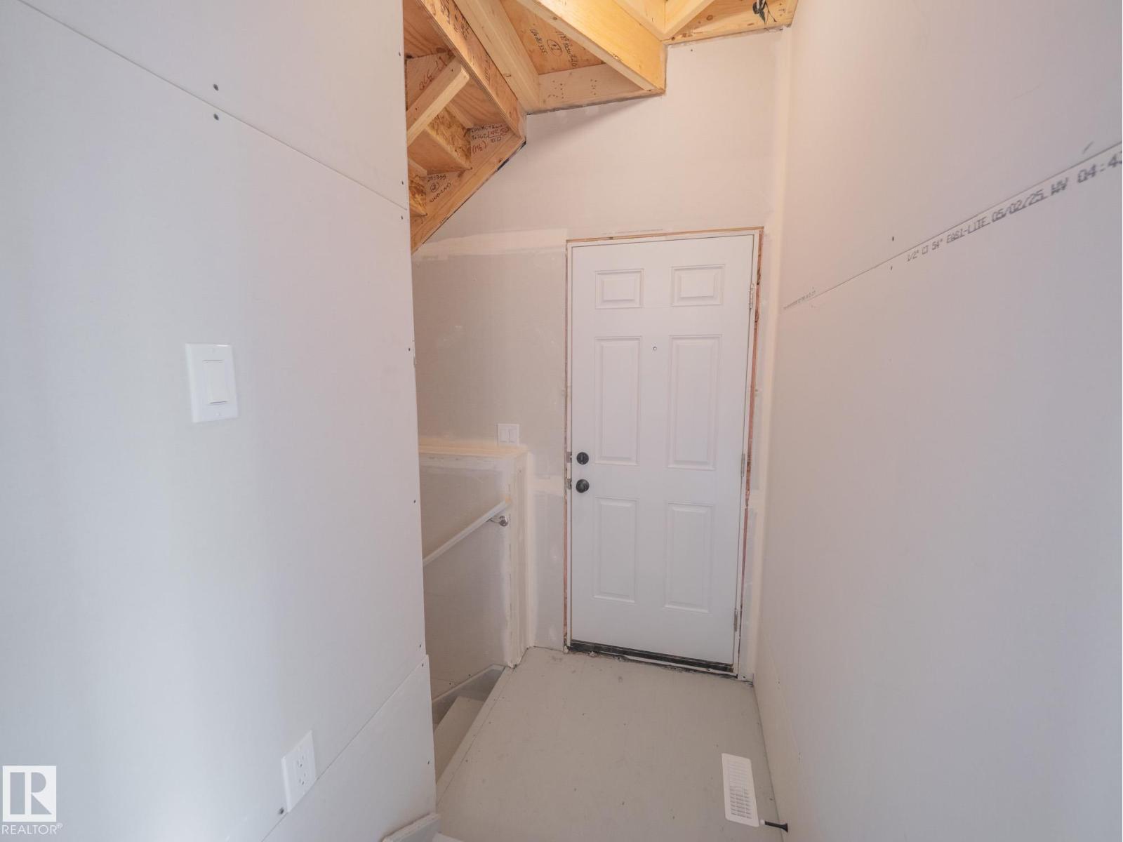 7189 Rosenthal Dr Nw, Edmonton, Alberta  T5T 7W7 - Photo 36 - E4459561
