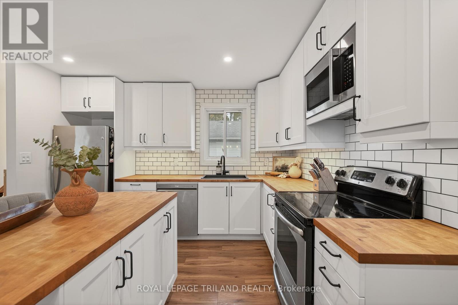 315 Saskatoon Street, London East, Ontario  N5W 6A4 - Photo 8 - X12427685