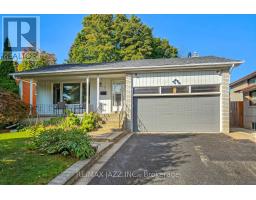 43 Kingsborough Crescent, Toronto (Willowridge-Martingrove-Richview), Ca