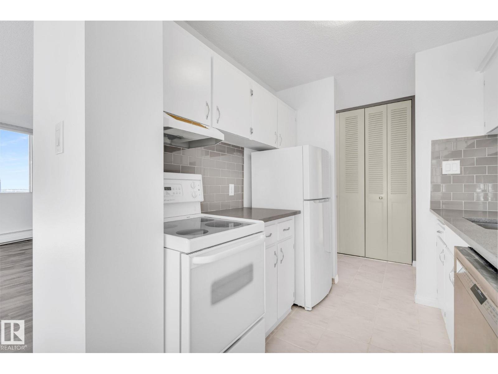 #1401 12121 Jasper Av Nw Nw, Edmonton, Alberta  T5N 3X7 - Photo 12 - E4433038