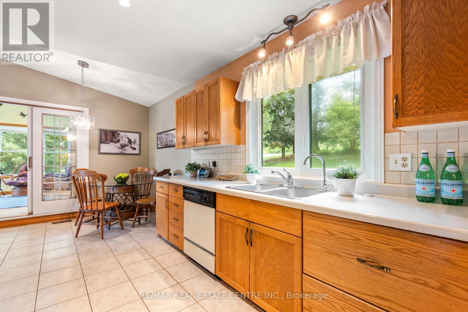 1023 West River Road, Cambridge, Ontario  N1R 5S5 - Photo 17 - X12291348