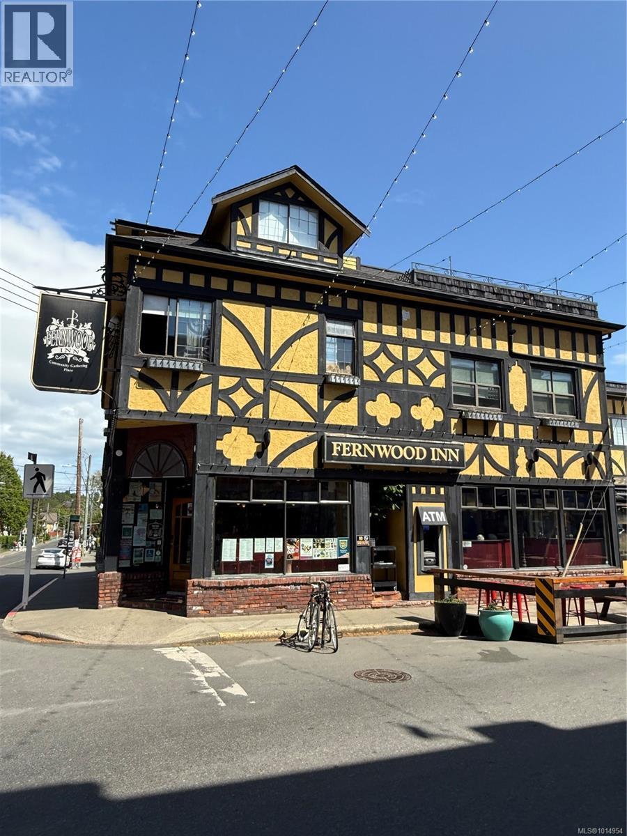 1 1915 Fernwood Rd, Victoria, British Columbia  V8T 2Y6 - Photo 15 - 1014954