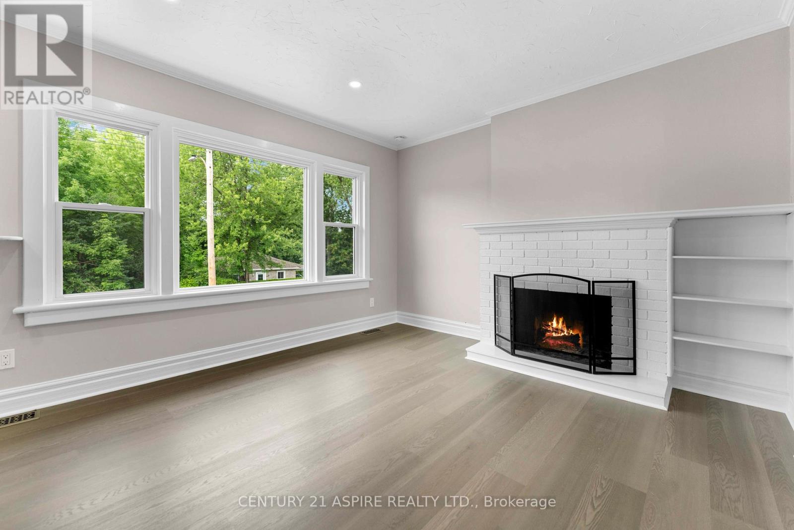 332 Alfred Street, Pembroke, Ontario  K8A 3A8 - Photo 11 - X12427672