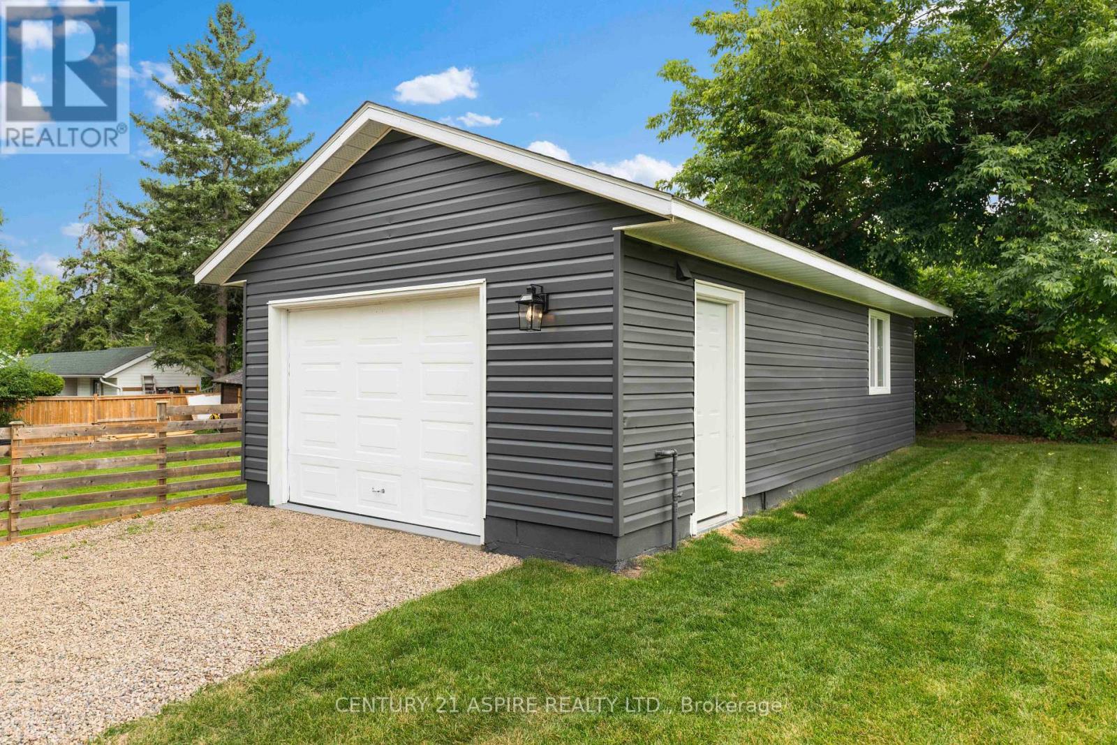 332 Alfred Street, Pembroke, Ontario  K8A 3A8 - Photo 42 - X12427672