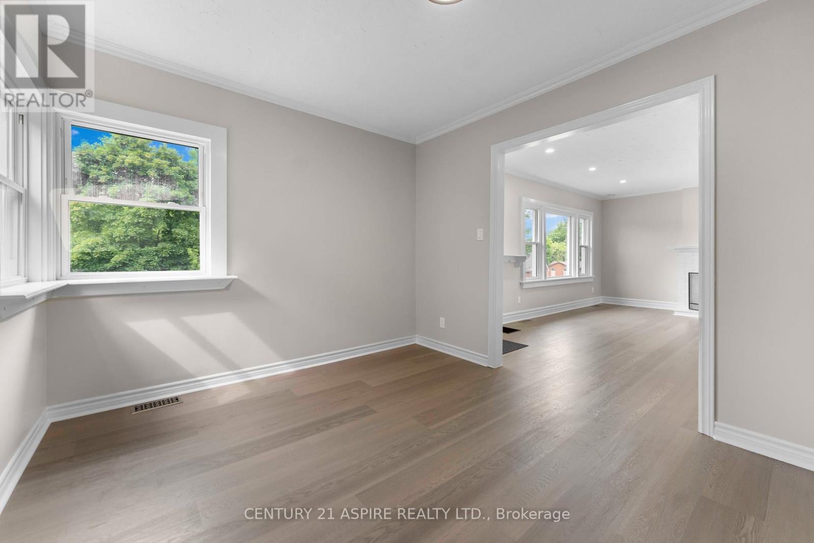 332 Alfred Street, Pembroke, Ontario  K8A 3A8 - Photo 9 - X12427672