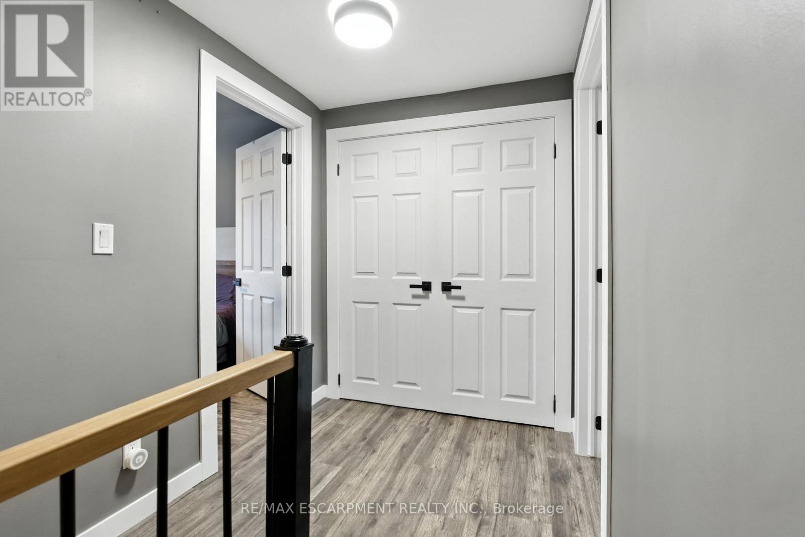 85 Crosthwaite Avenue N, Hamilton, Ontario  L8H 4V3 - Photo 25 - X12427643