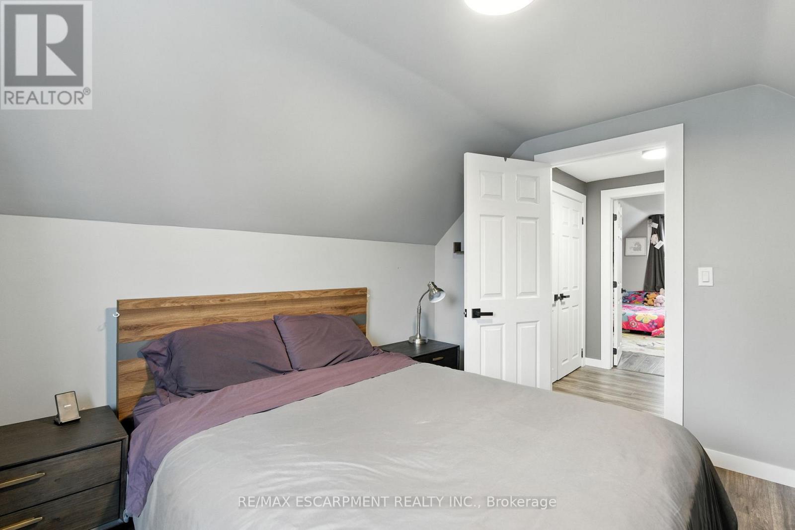 85 Crosthwaite Avenue N, Hamilton, Ontario  L8H 4V3 - Photo 30 - X12427643