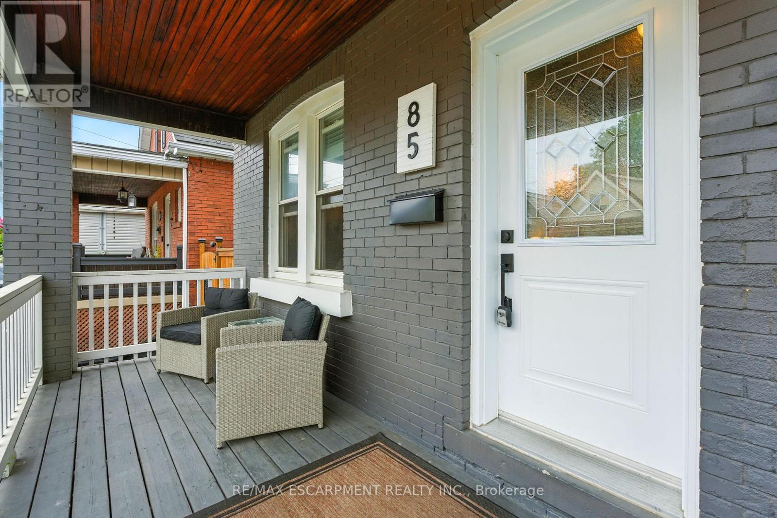 85 Crosthwaite Avenue N, Hamilton, Ontario  L8H 4V3 - Photo 5 - X12427643