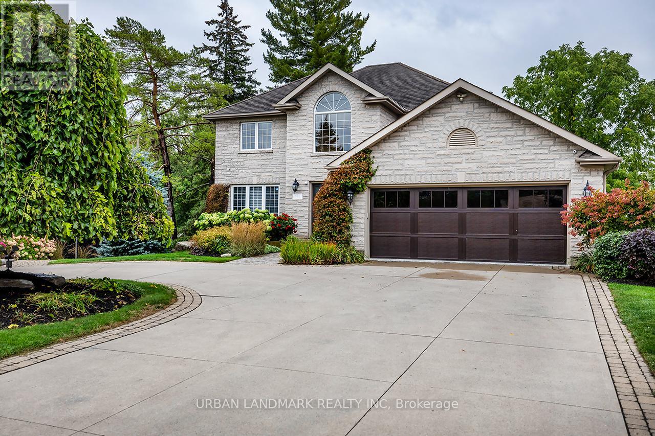 161 Maria Street, Peterborough, Ontario  K9H 1B8 - Photo 4 - X12427648