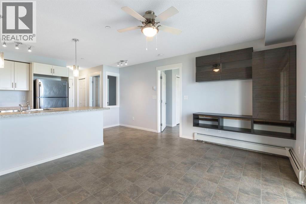 3303, 279 Copperpond Common Se, Calgary, Alberta  T2Z 1J6 - Photo 7 - A2253591