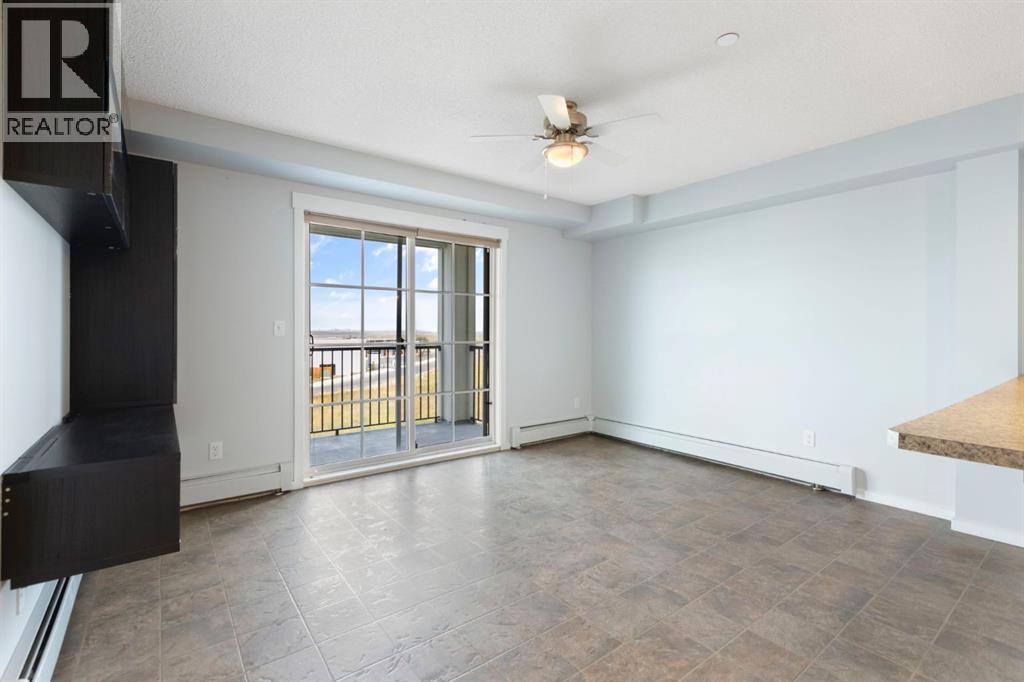 3303, 279 Copperpond Common Se, Calgary, Alberta  T2Z 1J6 - Photo 10 - A2253591