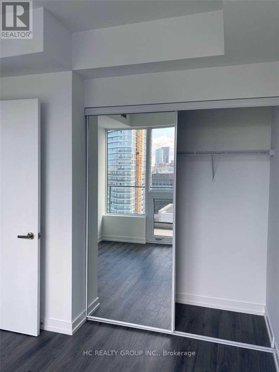 2112 - 77 Shuter Street, Toronto, Ontario  M5B 0B8 - Photo 11 - C12427694