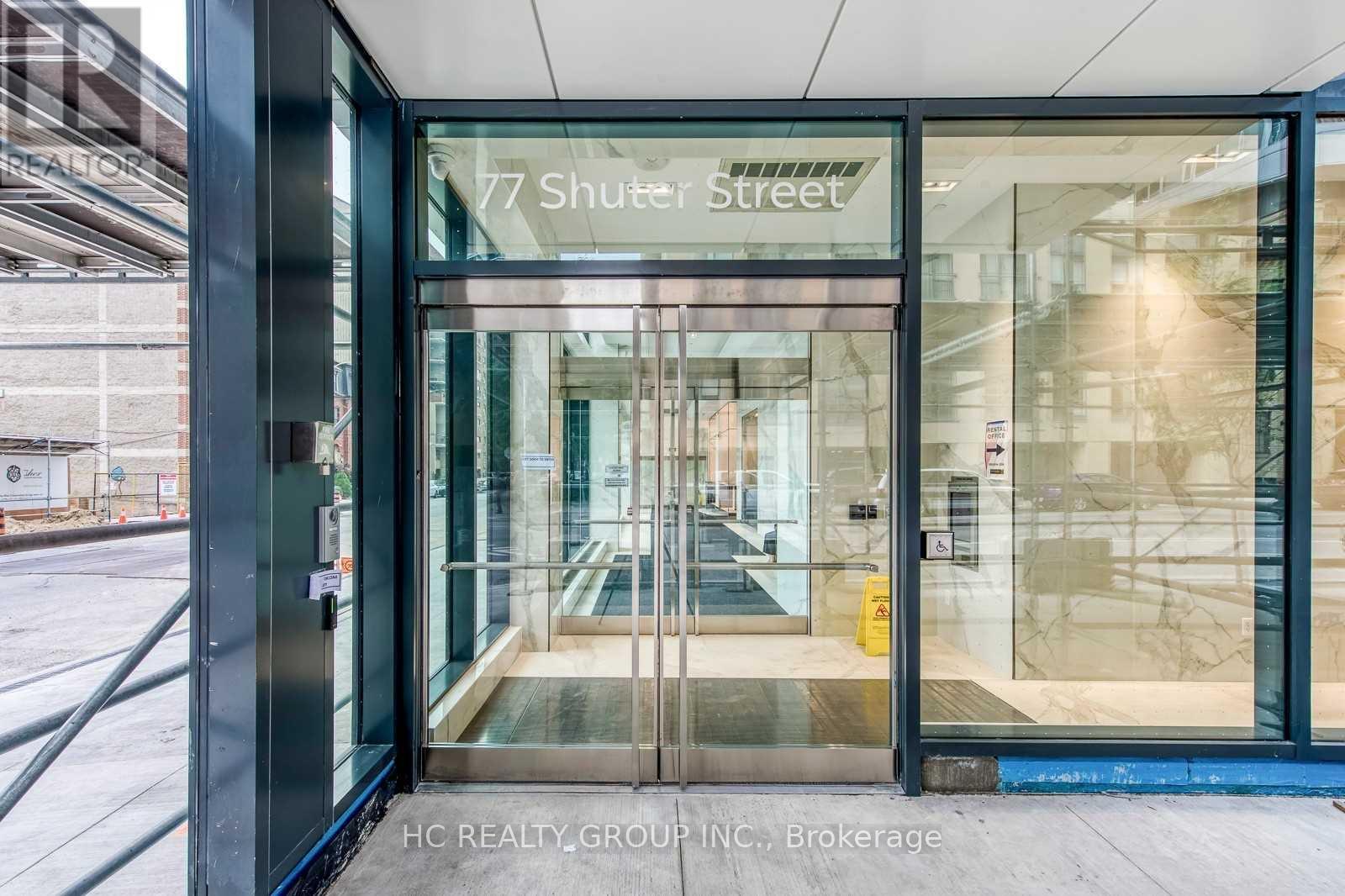 2112 - 77 Shuter Street, Toronto, Ontario  M5B 0B8 - Photo 2 - C12427694
