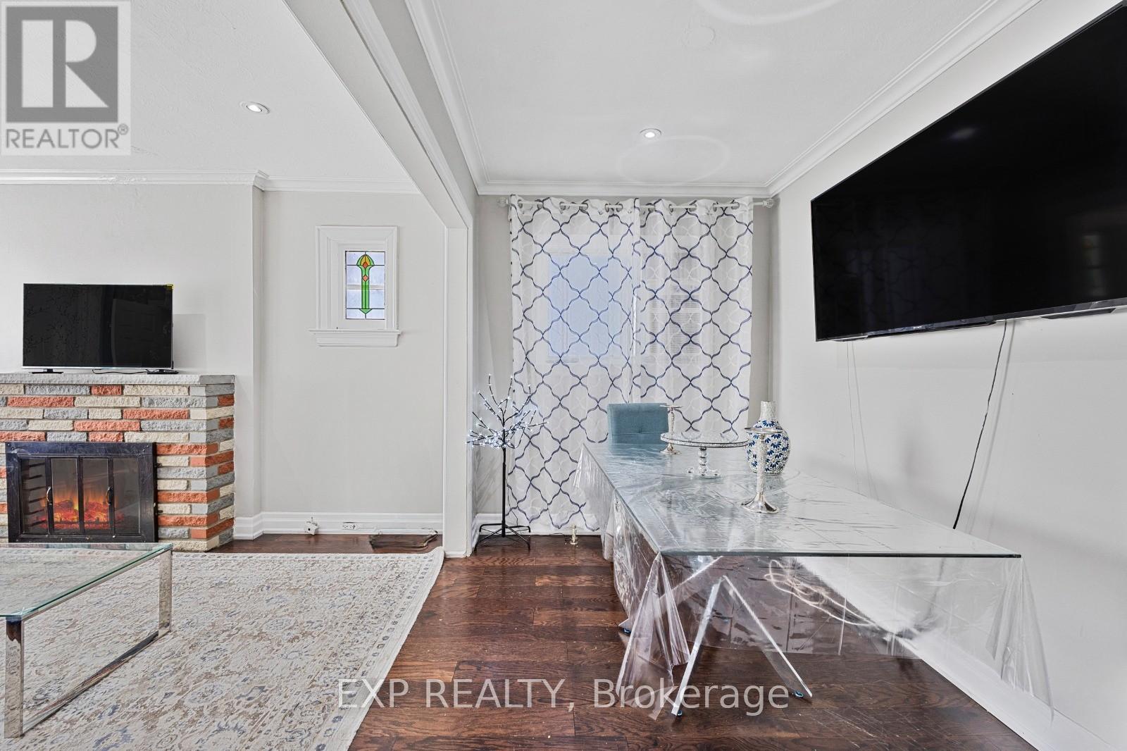 378 O'connor Drive, Toronto, Ontario  M4J 2V7 - Photo 10 - E12427686