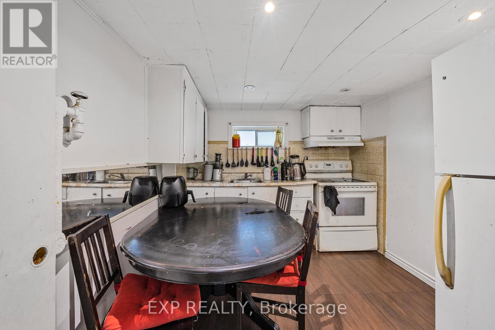 378 O'connor Drive, Toronto, Ontario  M4J 2V7 - Photo 21 - E12427686