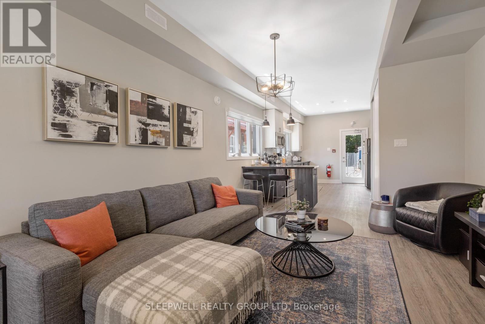 80 Nelson Street, Ottawa, Ontario  K1N 7R3 - Photo 7 - X12427704
