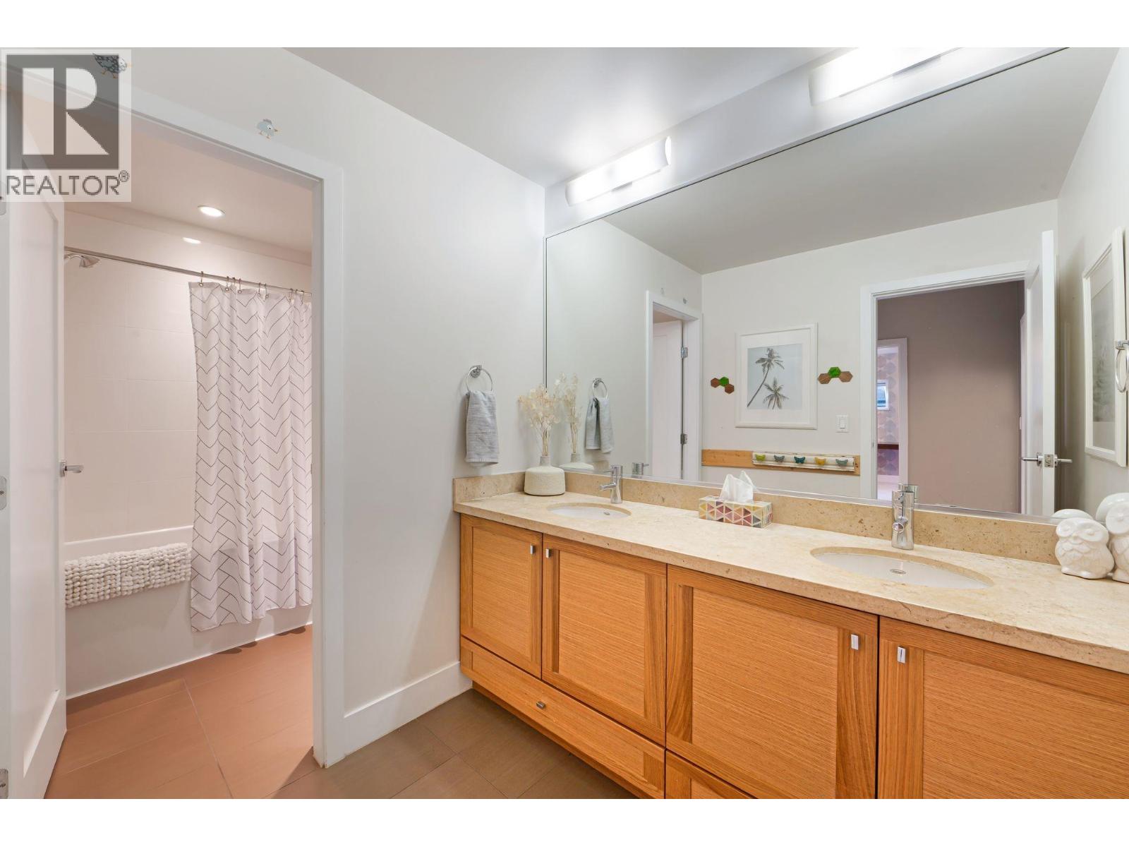 20 555 Raven Woods Drive, North Vancouver, British Columbia  V7G 0A4 - Photo 29 - R3052512