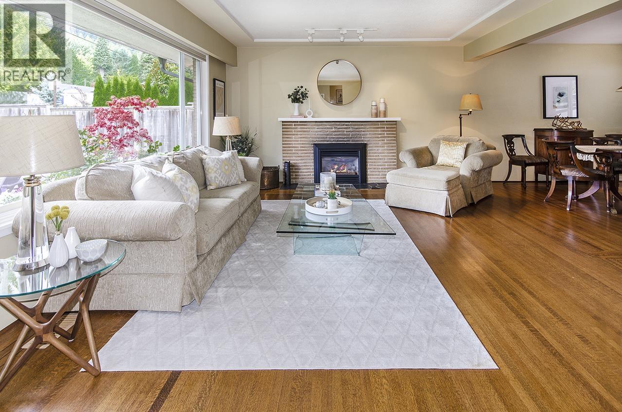 19 GLENMORE DRIVE, West Vancouver, British Columbia