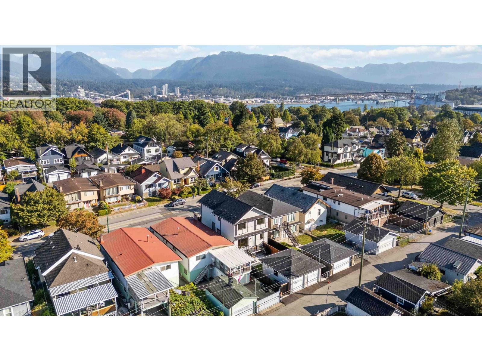 1 2658 Dundas Street, Vancouver, British Columbia  V5K 1P9 - Photo 8 - R3052534