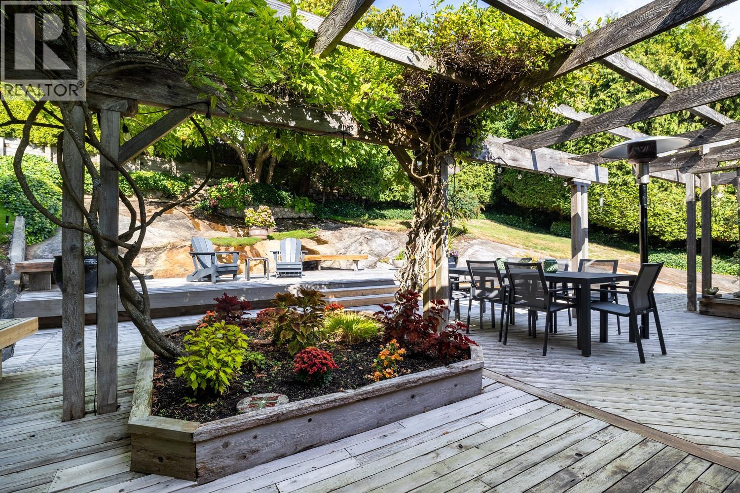 4615 Woodgreen Drive, West Vancouver, British Columbia  V7S 2V4 - Photo 31 - R3052498
