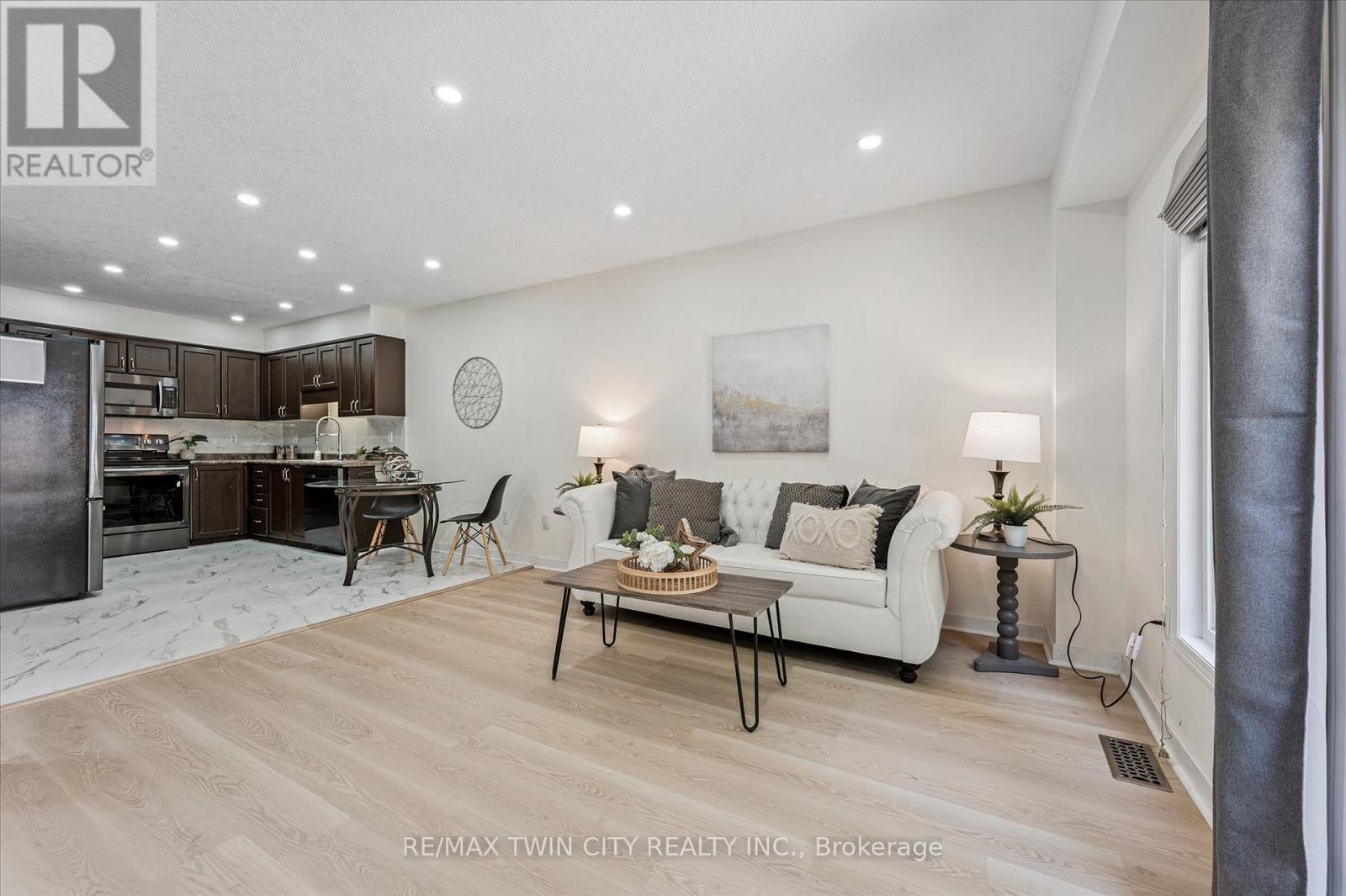 E29 - 110 Activa Avenue, Kitchener, Ontario  N2E 3T3 - Photo 11 - X12427663
