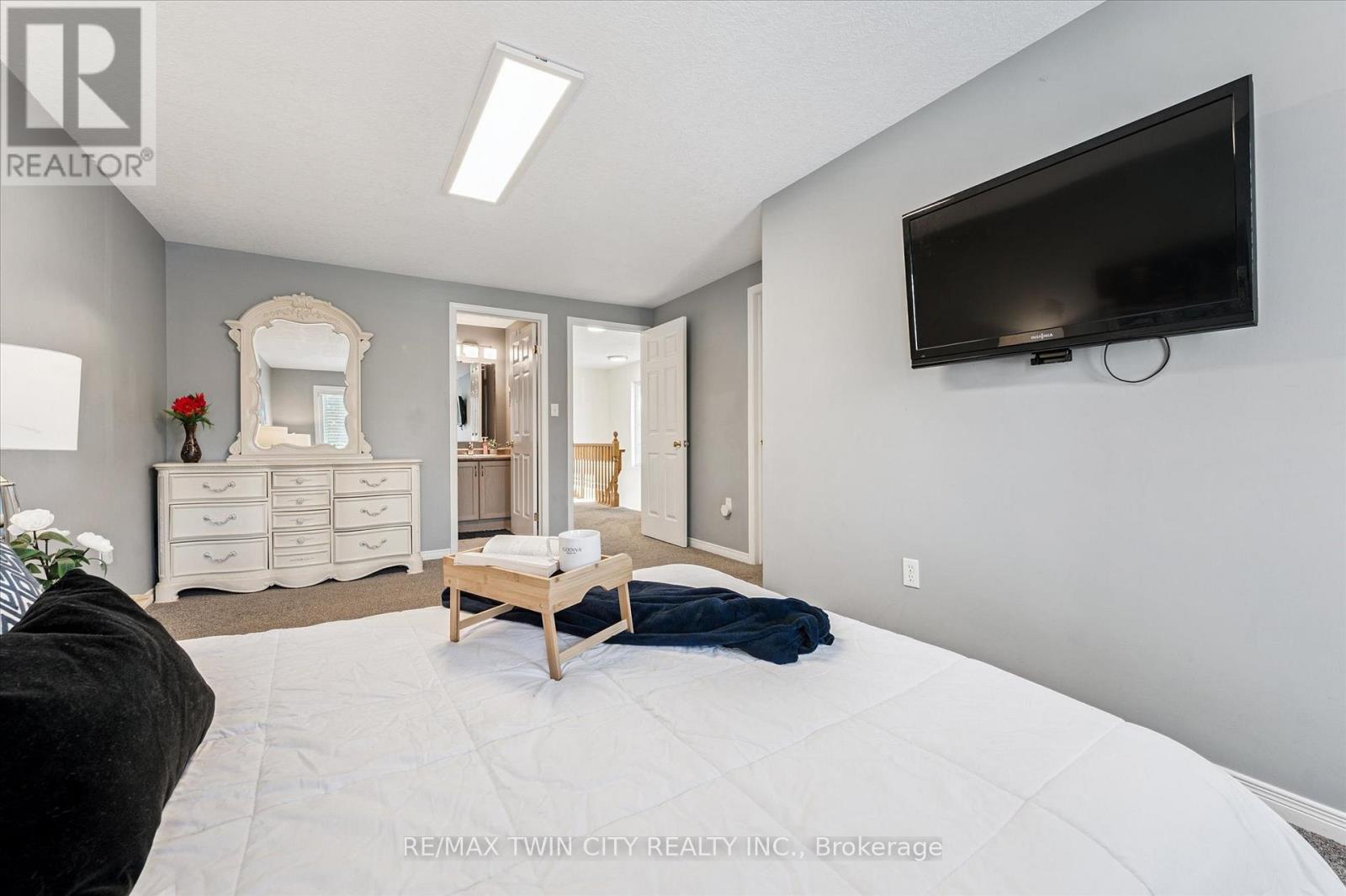 E29 - 110 Activa Avenue, Kitchener, Ontario  N2E 3T3 - Photo 24 - X12427663