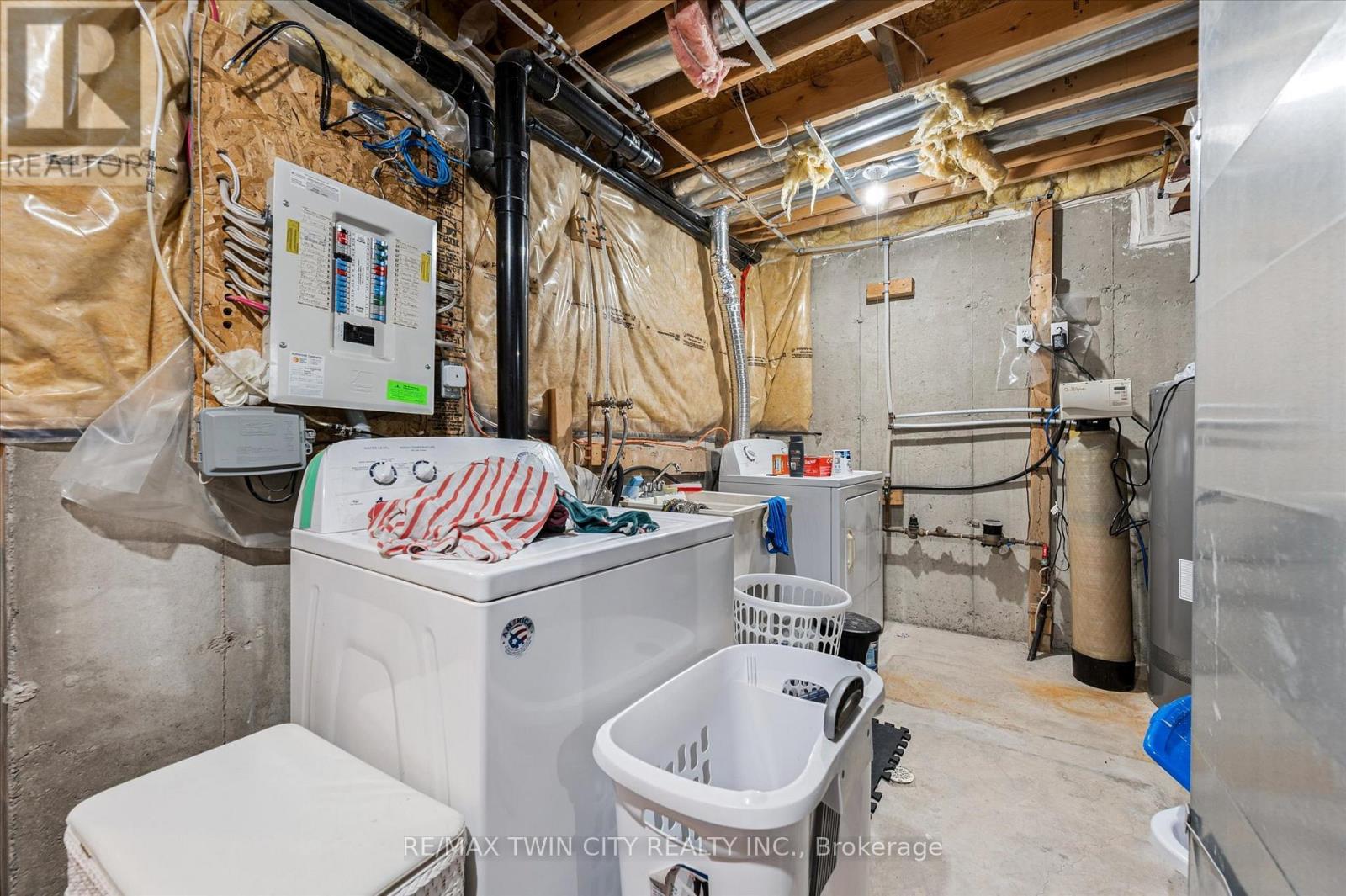 E29 - 110 Activa Avenue, Kitchener, Ontario  N2E 3T3 - Photo 39 - X12427663