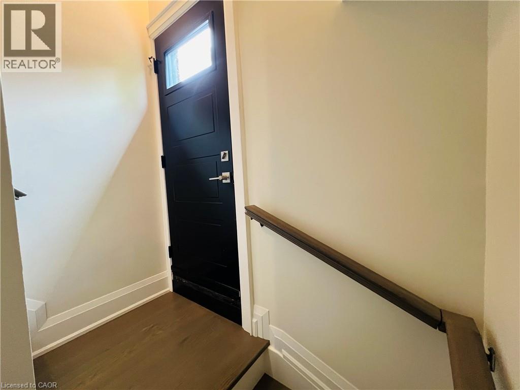 142 South Bend Road E, Hamilton, Ontario  L9A 2B6 - Photo 24 - 40768176