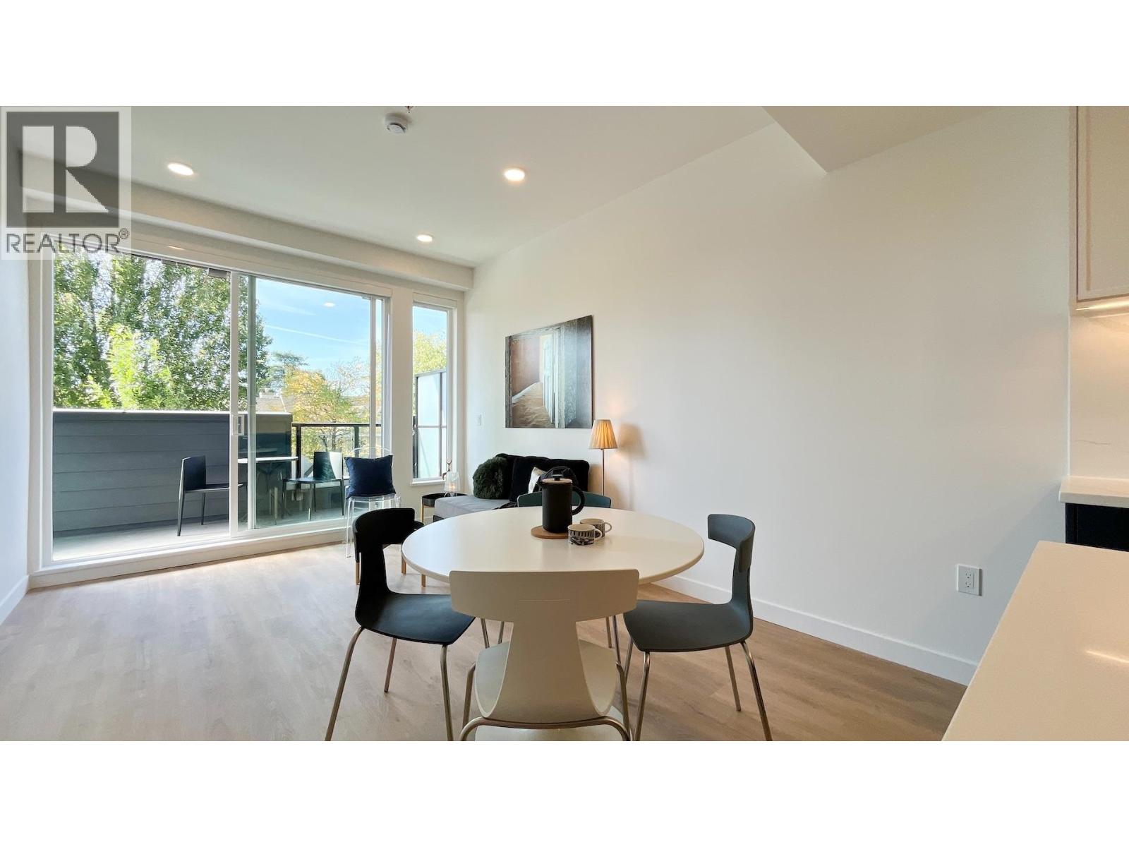 203 375 Clayton Street, Coquitlam, British Columbia  V3K 0J9 - Photo 6 - R3051476