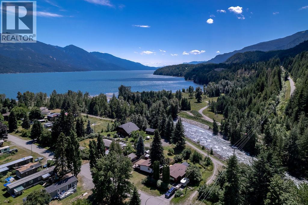 243 E Avenue, Kaslo, British Columbia  V0G 1M0 - Photo 39 - 10354941