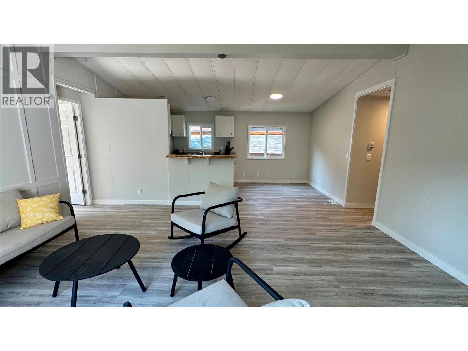 243 E Avenue, Kaslo, British Columbia  V0G 1M0 - Photo 11 - 10354941