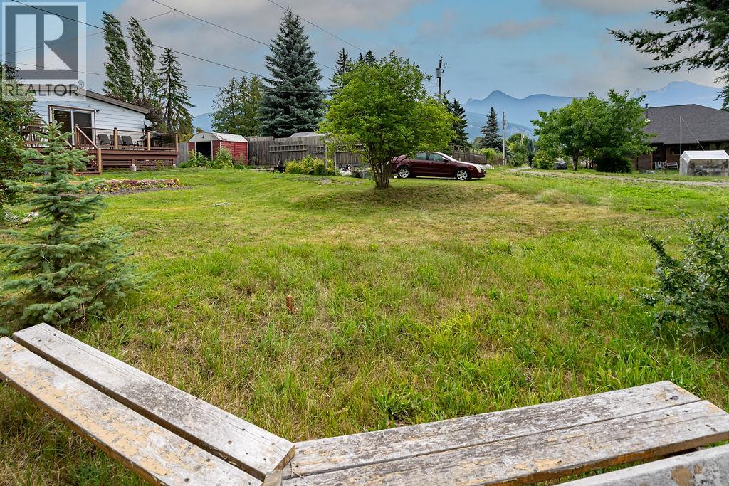 243 E Avenue, Kaslo, British Columbia  V0G 1M0 - Photo 32 - 10354941