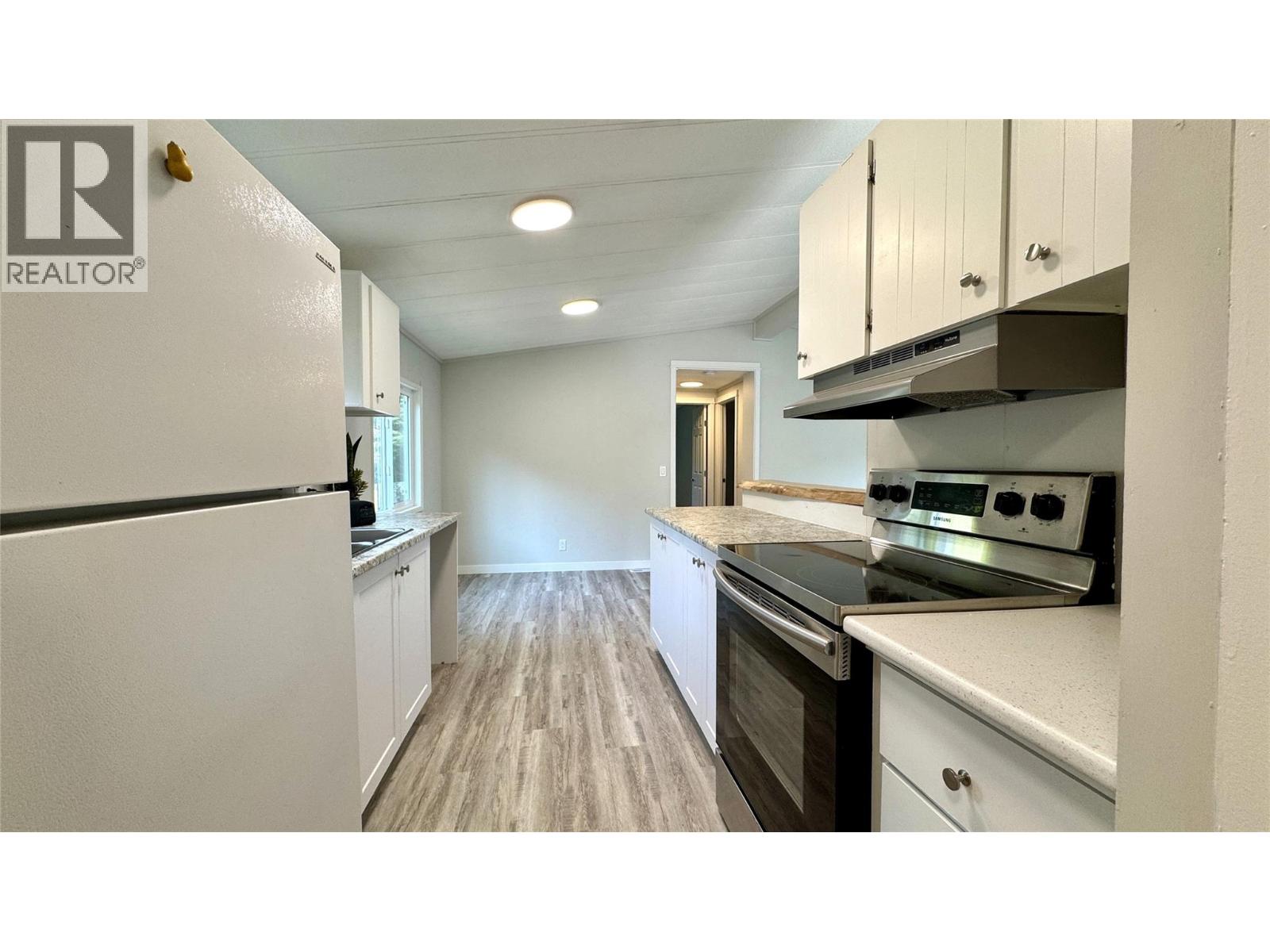 243 E Avenue, Kaslo, British Columbia  V0G 1M0 - Photo 17 - 10354941