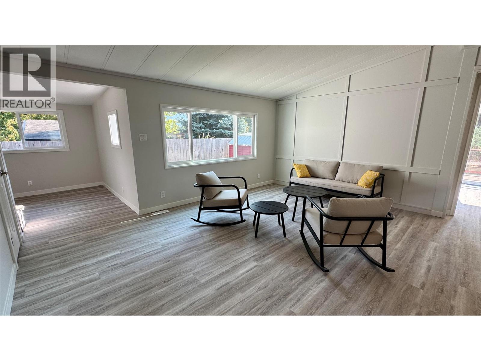 243 E Avenue, Kaslo, British Columbia  V0G 1M0 - Photo 8 - 10354941
