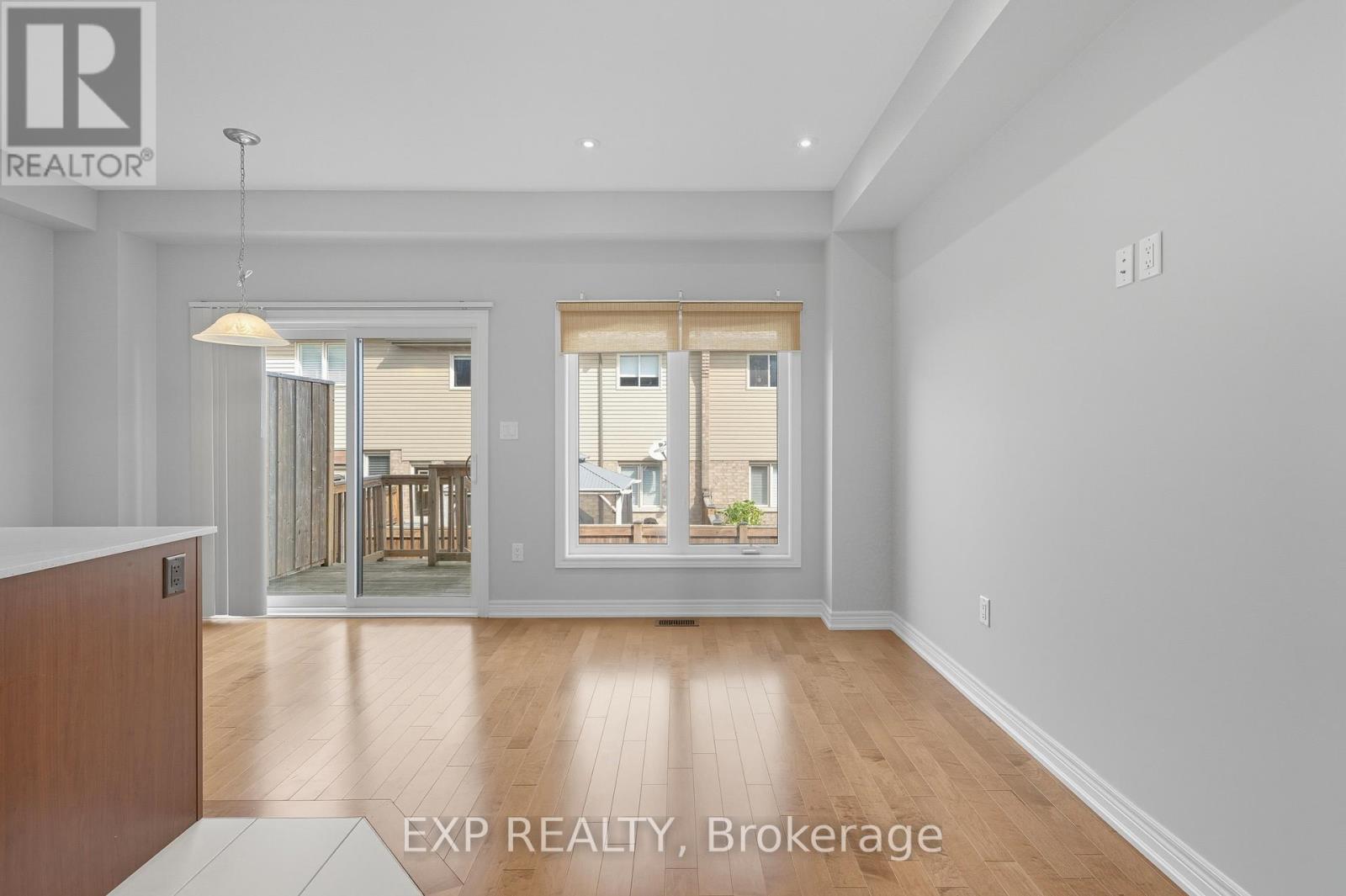 18 - 377 Glancaster Road, Hamilton, Ontario  L9G 0G4 - Photo 8 - X12416762