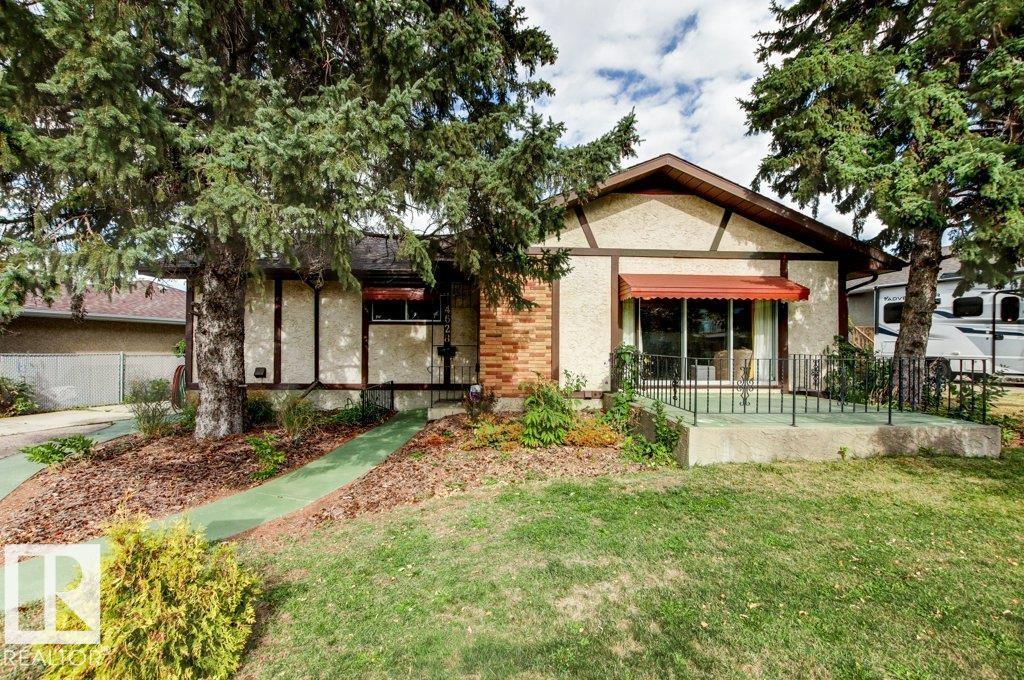 4628 106A AV NW, Edmonton, Alberta