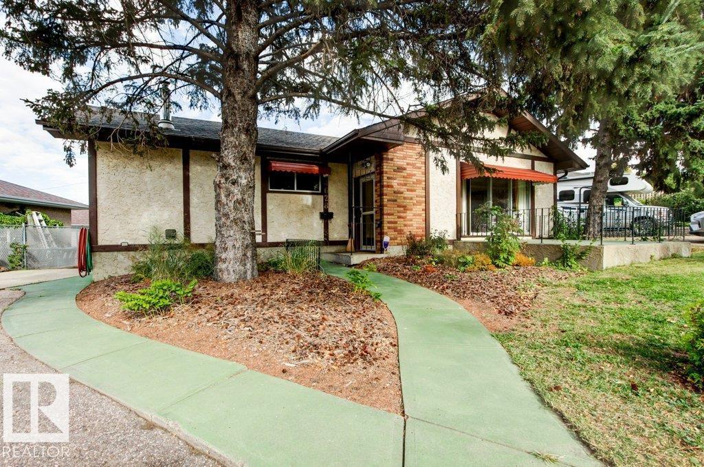 4628 106a Av Nw, Edmonton, Alberta  T6A 1J4 - Photo 2 - E4459566