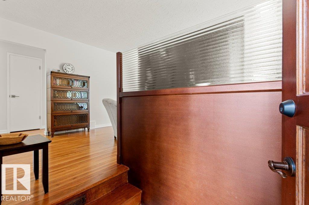 4628 106a Av Nw, Edmonton, Alberta  T6A 1J4 - Photo 6 - E4459566