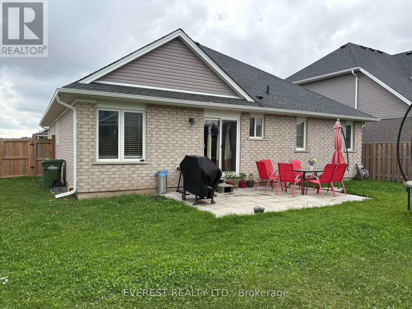 1 Melrose Court, St. Thomas, Ontario  N5R 0J4 - Photo 24 - X12426741