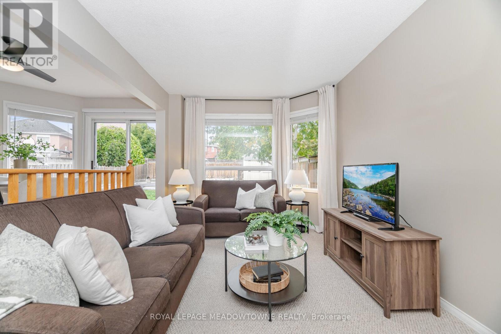 33 Harrop Avenue, Halton Hills, Ontario  L7G 5R4 - Photo 19 - W12427706