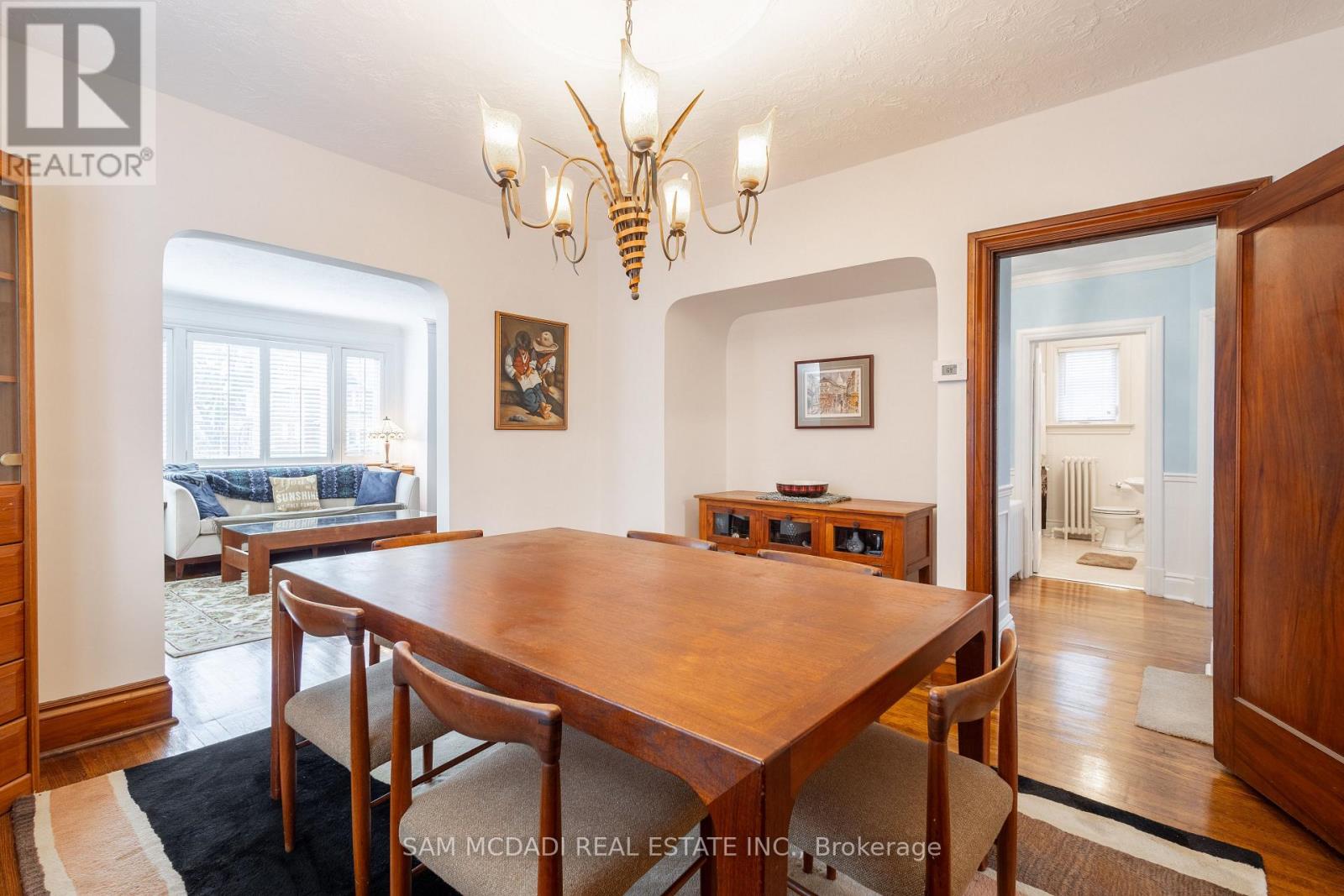 11 Brant Avenue, Mississauga, Ontario  L5G 3N9 - Photo 13 - W12427723
