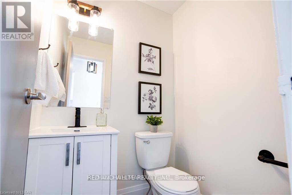 Unit-54 - 355 Sandringham Crescent, London South, Ontario  N6C 5K3 - Photo 15 - X12427707