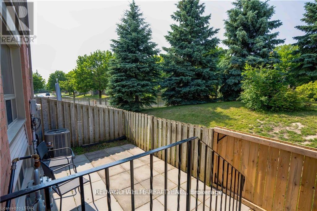Unit-54 - 355 Sandringham Crescent, London South, Ontario  N6C 5K3 - Photo 30 - X12427707